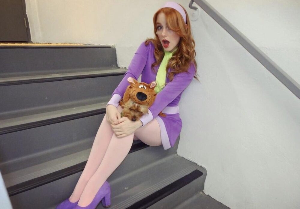 Zdjęcie okładkowe wpisu: Mckenna Grace ujawniła, jak przygotowuje się do roli Daphne w aktorskim Scooby Doo