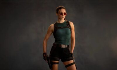 Zdjęcie okładkowe wpisu: Trwają prace nad serialem Tomb Raider. Sophie Turner na nowych zdjęciach z planu