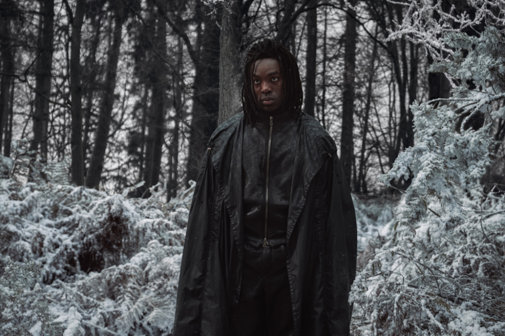 Zdjęcie okładkowe wpisu: Harry Potter jest rasistą? SNL ostro kpi z nowej serii HBO i castingu Snape’a