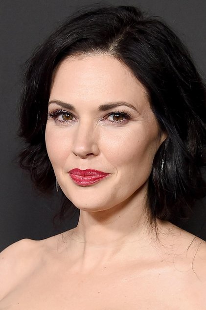 Zdjęcie Laura Mennell