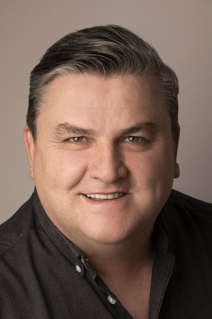 Zdjęcie Simon Delaney
