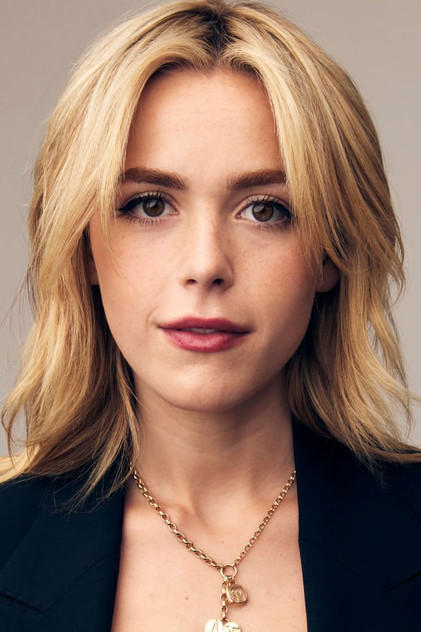 Zdjęcie Kiernan Shipka