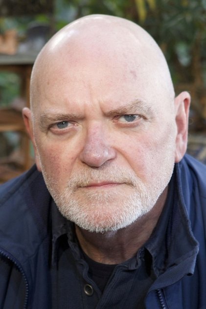 Zdjęcie Angus MacInnes