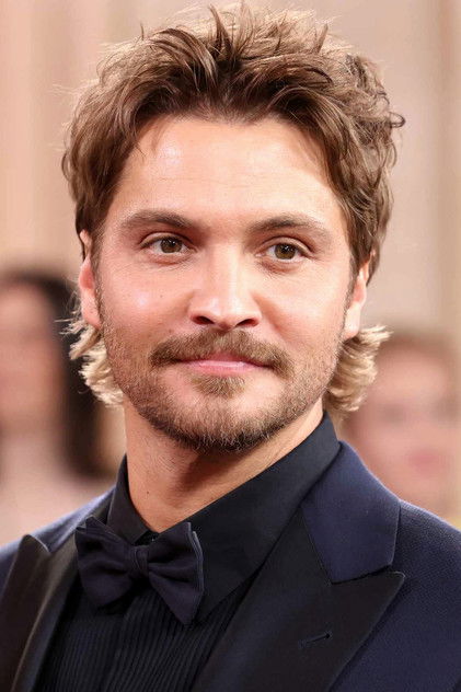 Zdjęcie Luke Grimes