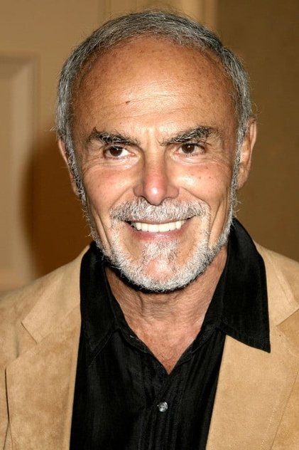 Zdjęcie John Saxon