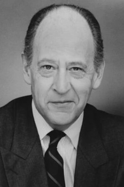 Zdjęcie Earl Boen