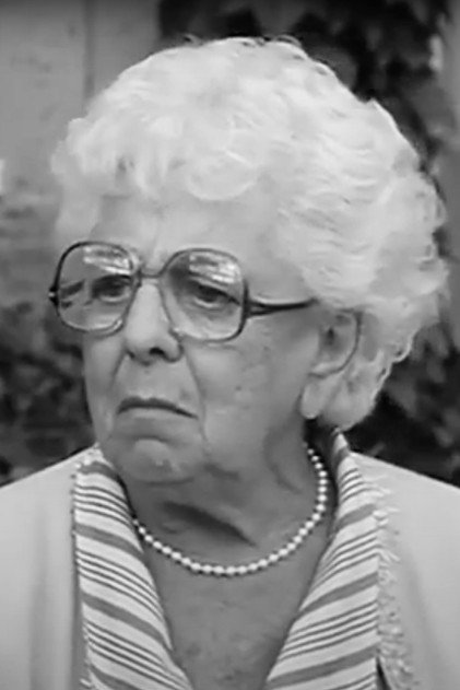 Zdjęcie Enid Saunders