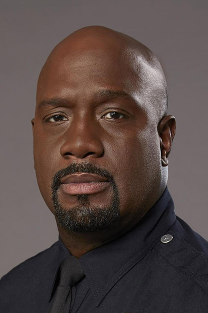 Zdjęcie Richard T. Jones