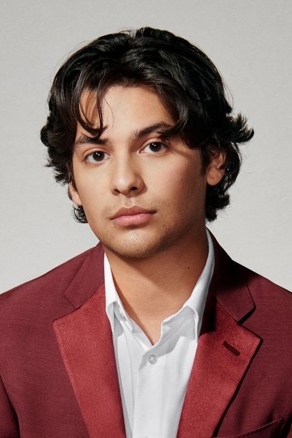 Zdjęcie Xolo Maridueña