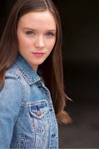 Zdjęcie Ava Hughes