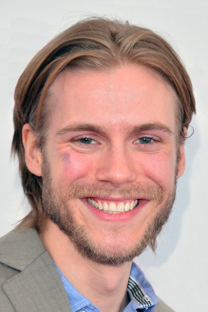 Zdjęcie Zachary Booth