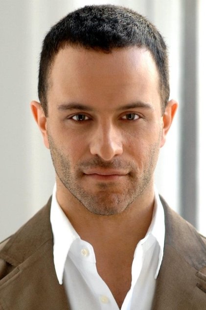 Zdjęcie Aaron Costa Ganis