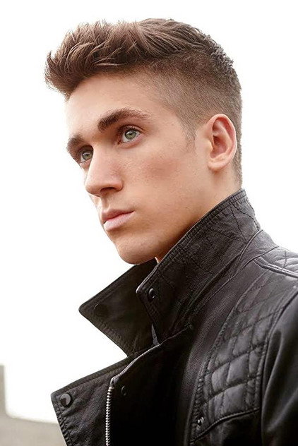 Zdjęcie Myles Erlick