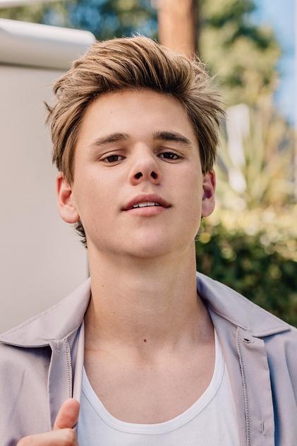 Zdjęcie Gavin White