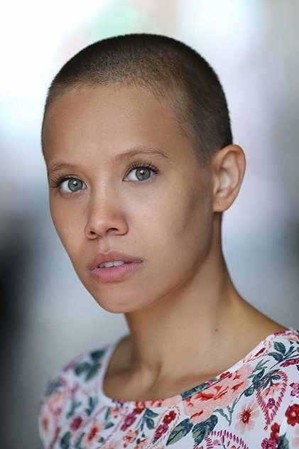Zdjęcie Chabris Napier-Lawrence