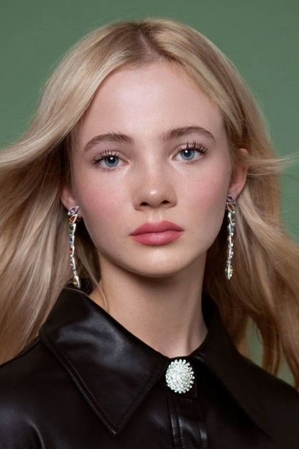 Zdjęcie Freya Allan