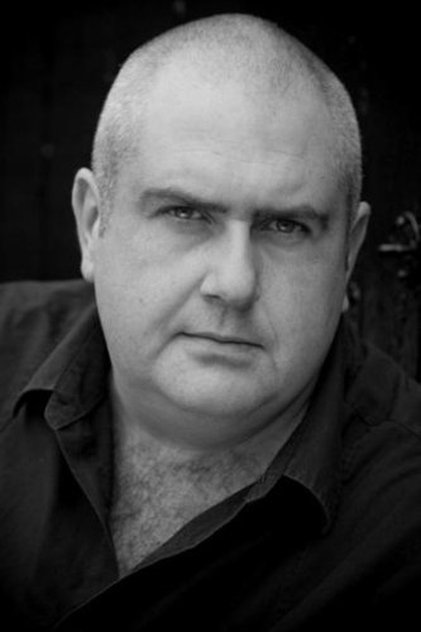 Zdjęcie Adrian Hood