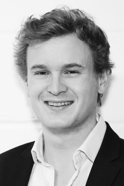 Zdjęcie Max Pirkis