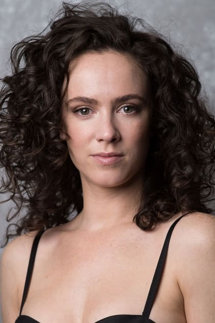 Zdjęcie Amy Manson