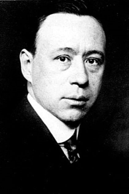 Zdjęcie Paul E. Burns