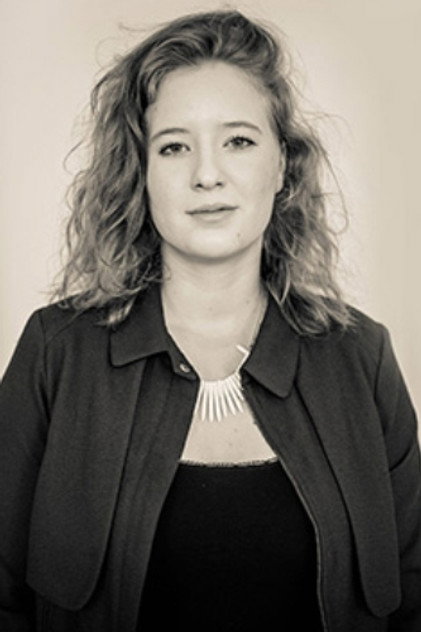Zdjęcie Bettina Csipszer