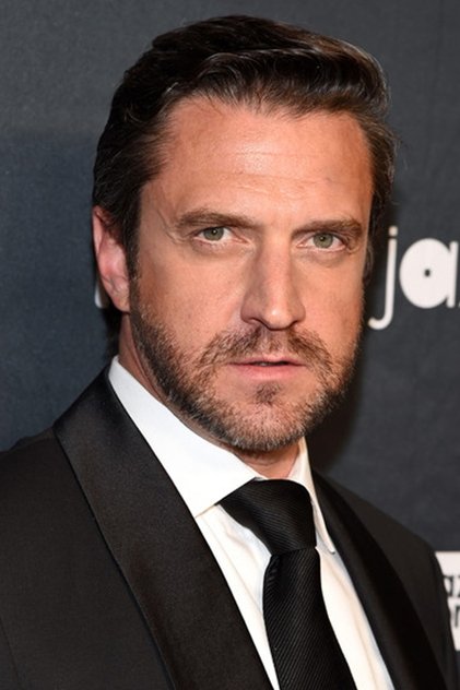Zdjęcie Raúl Esparza