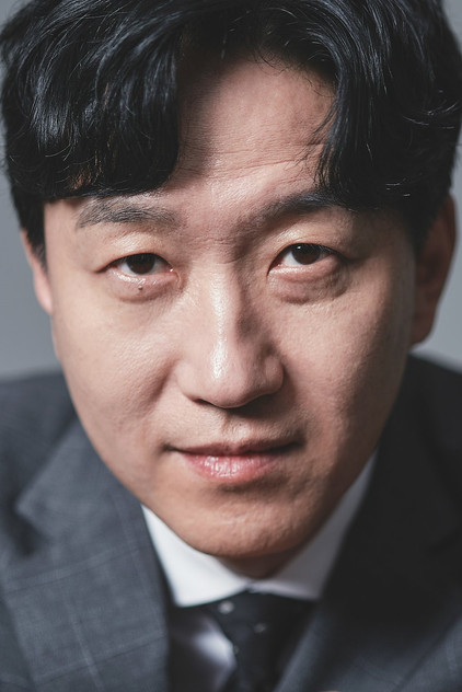Zdjęcie 윤세웅