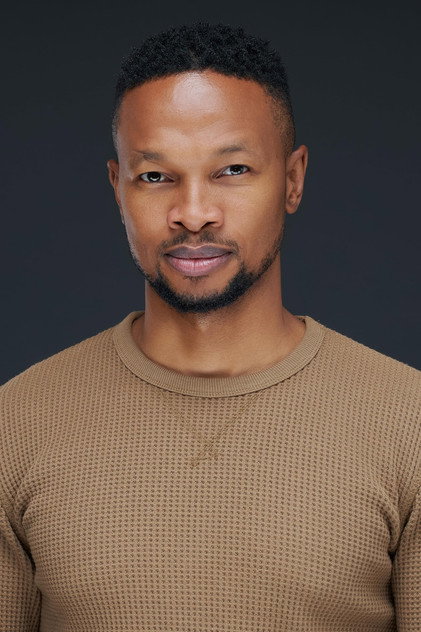 Zdjęcie Theo Bongani Ndyalvane