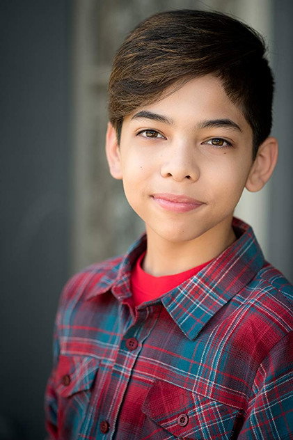Zdjęcie Myles Perez