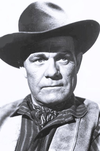 Zdjęcie Pierce Lyden