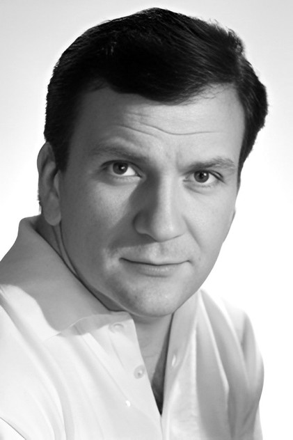 Zdjęcie Pierre Mondy
