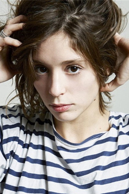 Zdjęcie Lucie Bourdeu