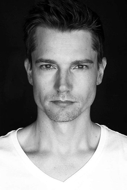 Zdjęcie Greg Corbett