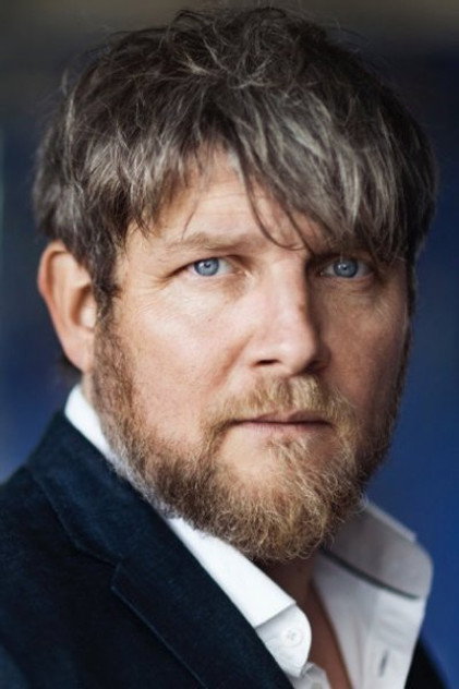 Zdjęcie Henning Valin