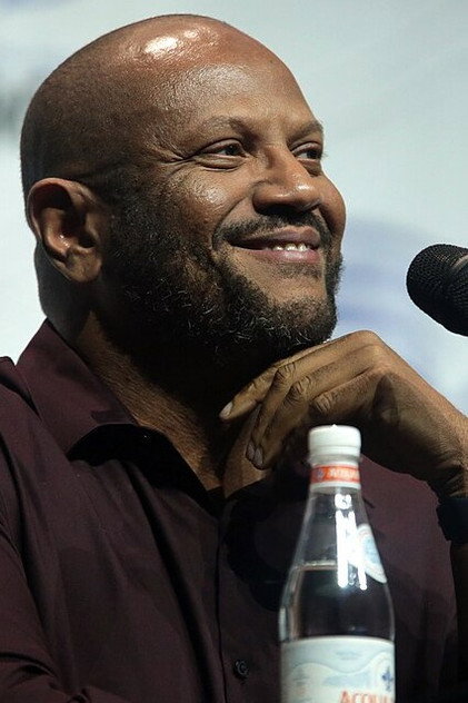 Zdjęcie James Tucker