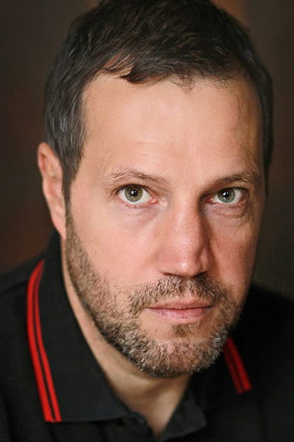 Zdjęcie Julian Rivett