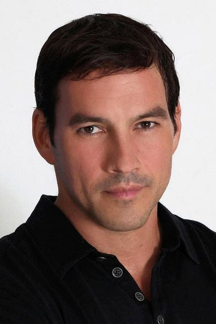 Zdjęcie Tyler Christopher