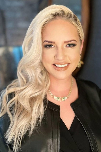 Zdjęcie Sarah Knappik