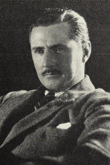 Zdjęcie Roy William Neill