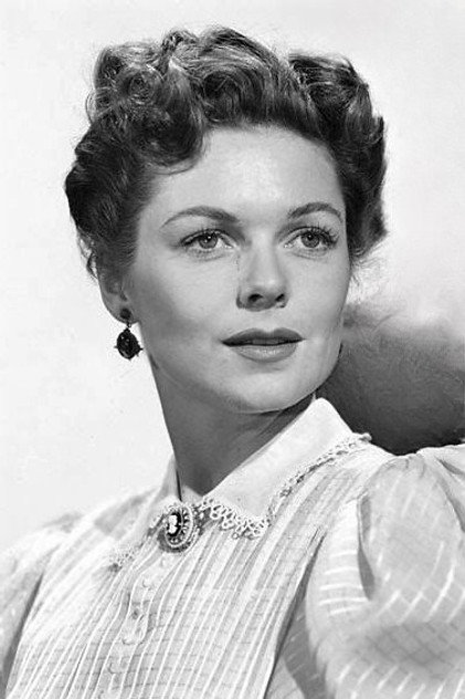 Zdjęcie Joyce Mackenzie