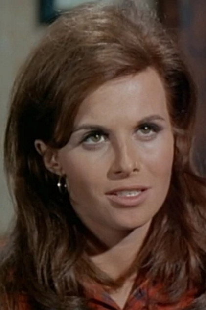 Zdjęcie Lynn Loring