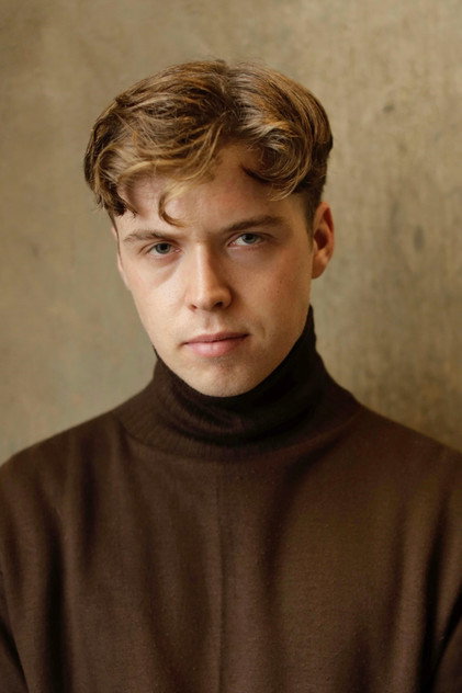 Zdjęcie Evan Roe
