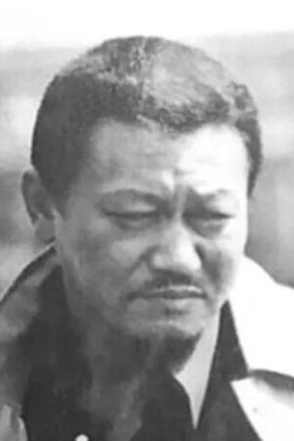 Zdjęcie 港雄一