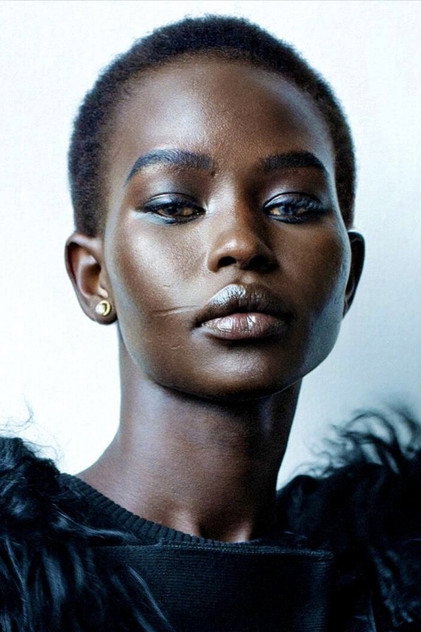 Zdjęcie Aweng Ade-Chuol