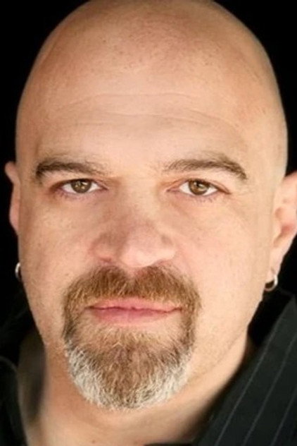Zdjęcie Mitch Lewis