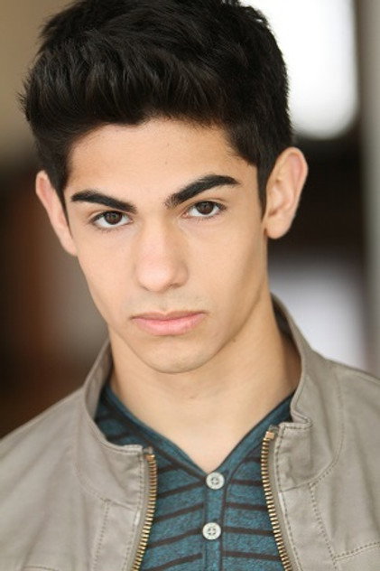 Zdjęcie Matthew Frias