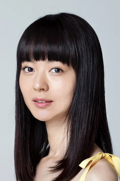 Zdjęcie 中村映里子