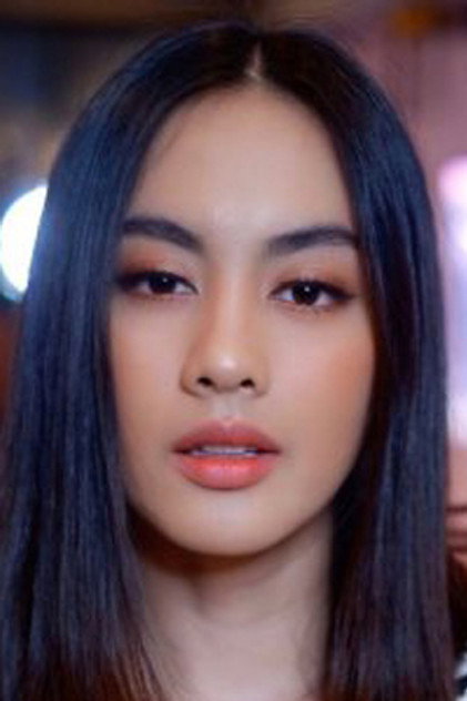 Zdjęcie อารียา ผลฟูตระกูล