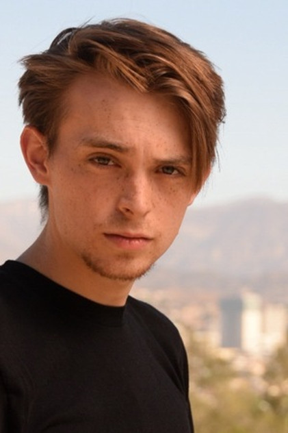 Zdjęcie Dylan Riley Snyder