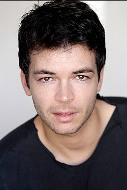 Zdjęcie Carlos Serrano-Clark